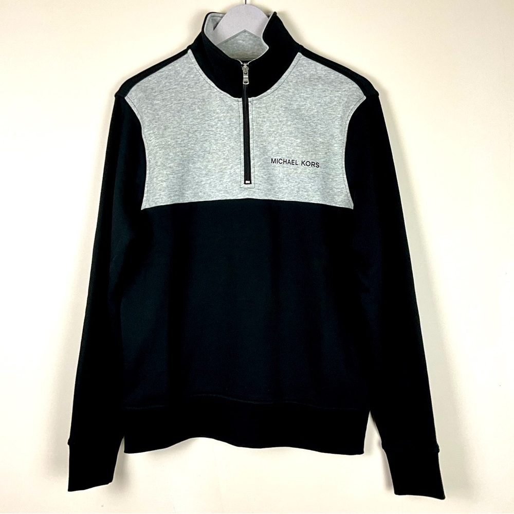 Micheal Kors Men’s 1/3 zip fleece Sweatshirt Size M NWT - Picture 2 of 10